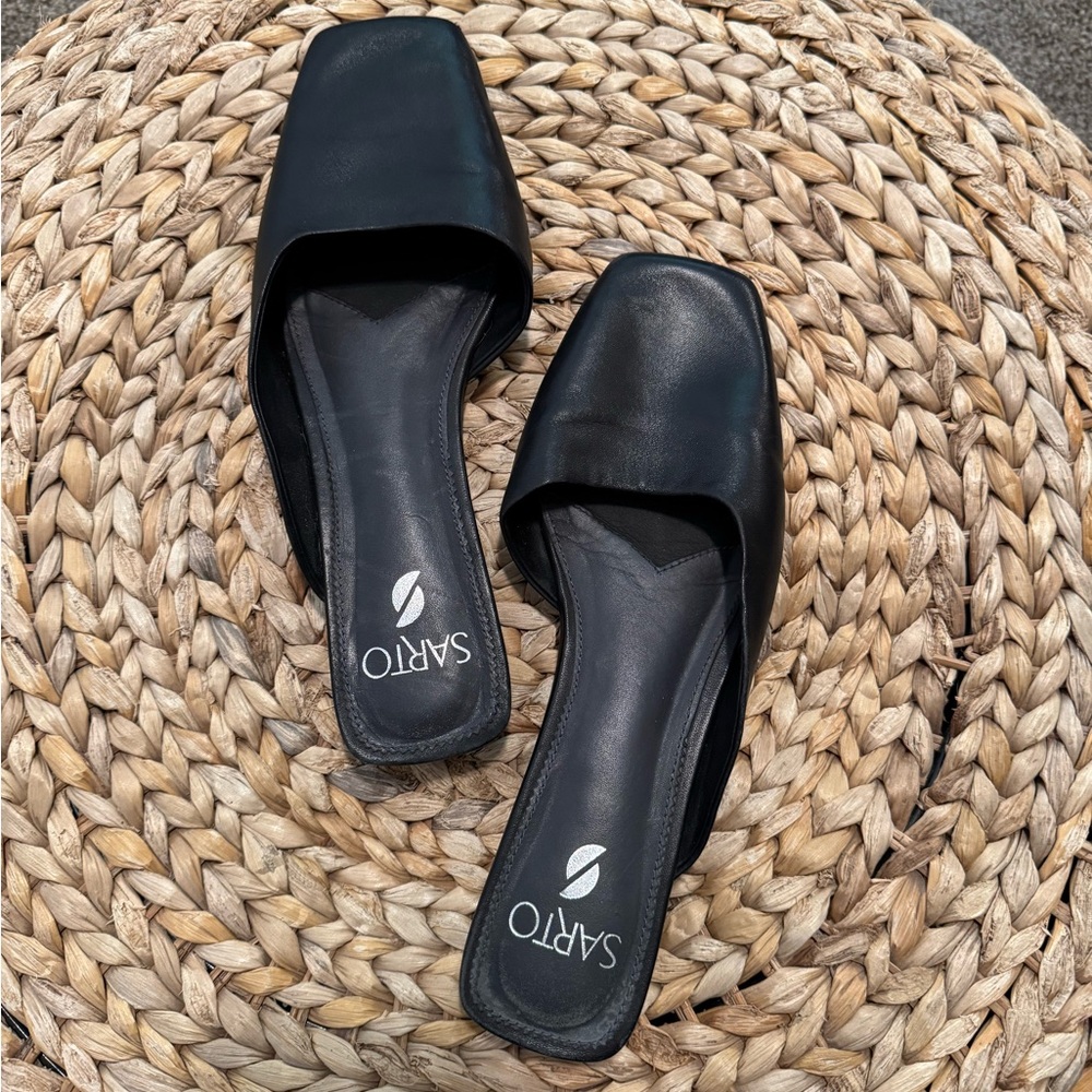 Sarto by Franco Sarta Tiara 2 Mule Black